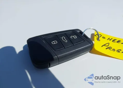 2019 Volkswagen Jetta 1.4T R-Line/1.4T S/1.4T Se from USA, damaged, VIN 3VWC57BU2KM091406